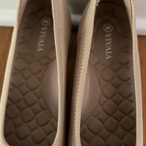 Vivaia Square Toe Chunky Heel - Melody Pro - Almond - EU 39/US 7.5 - Picture 3 of 8